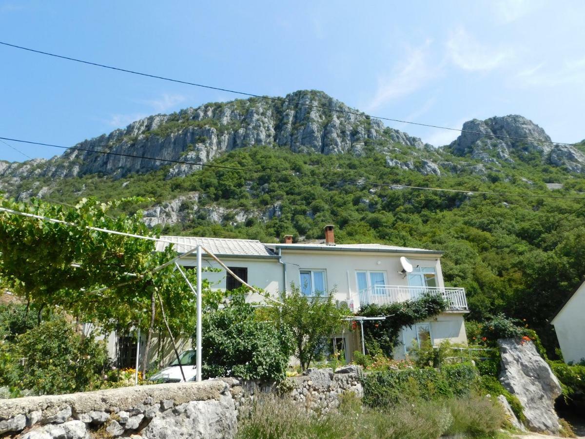 Varelija Apartment Bribir (Primorje-Gorski Kotar)